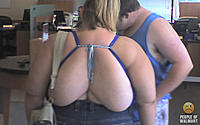 People-of-Walmart_Back-Boobs.jpg