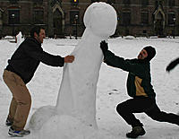 giant-snow-penis.jpg