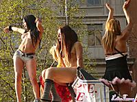 gayparade070.jpg