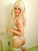 1556247624_Christina femboy.jpg